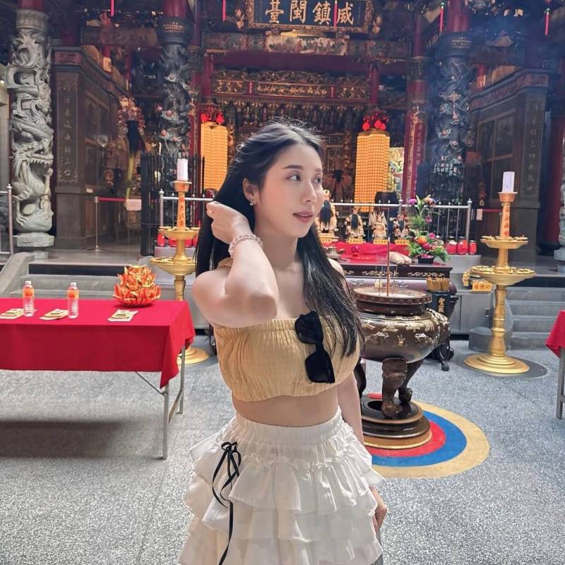 Wanwan_34 dating