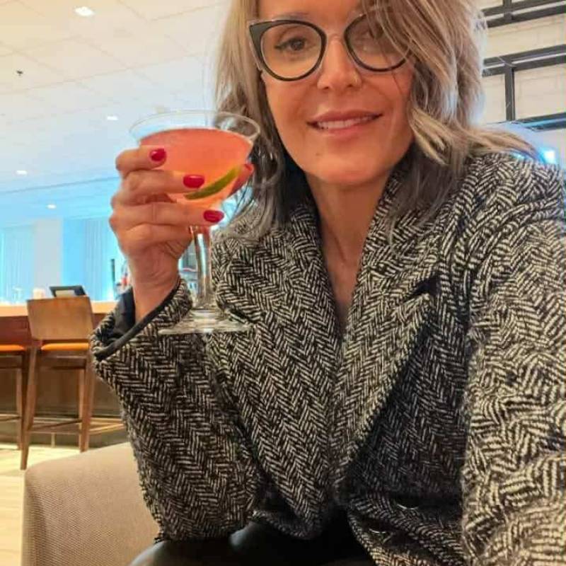 fabienne37137 dating