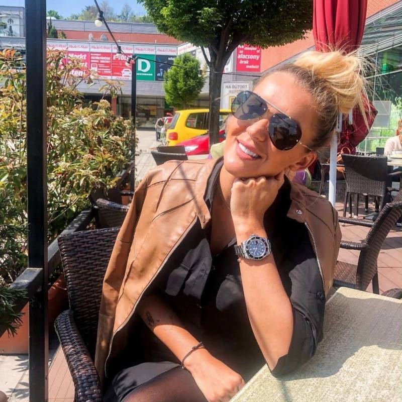 Christine93702 dating