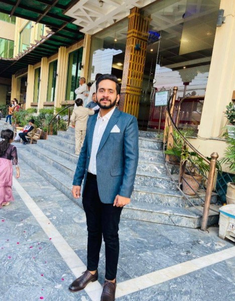 AlphaChimaev81315 dating