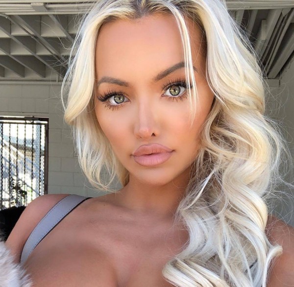 NinaLefevre56227 dating