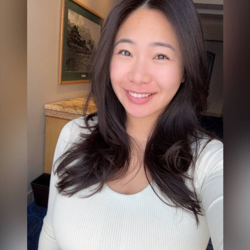 Delvinia60812 dating