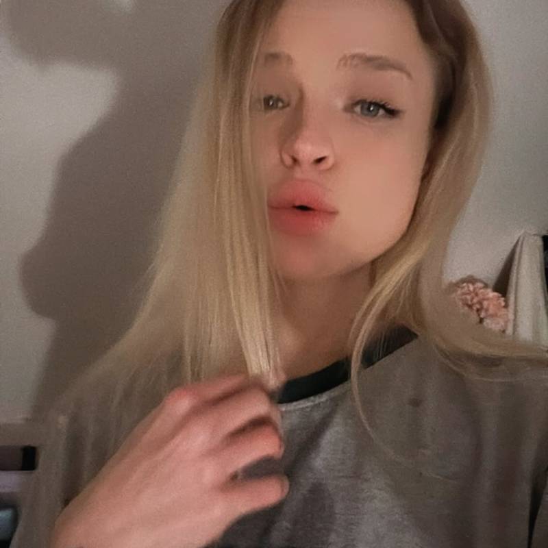 AlexaRuzanova84987 dating