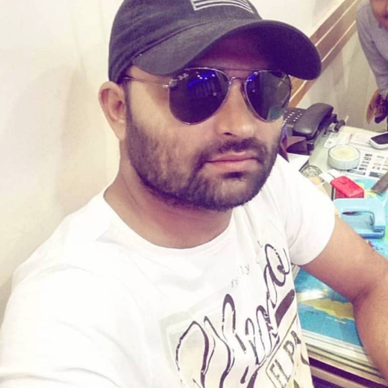 Mahimkhan13831 dating