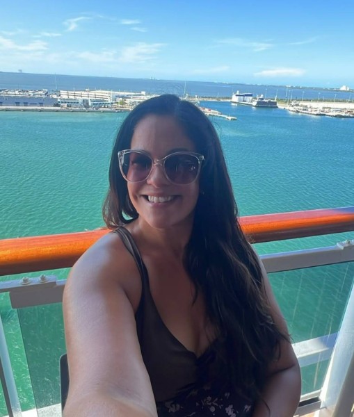 Shirley60843 dating