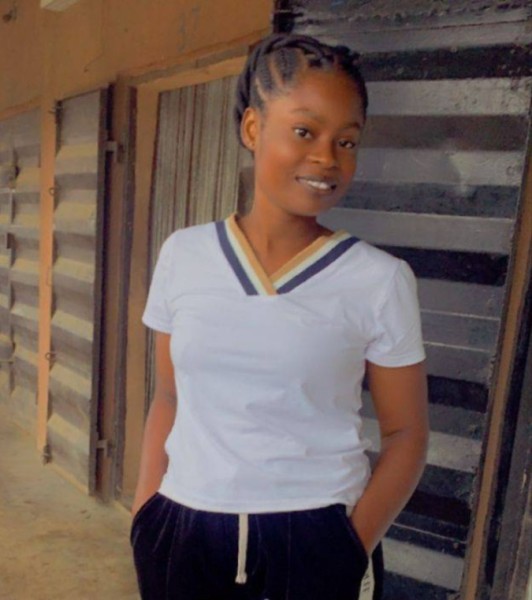 Aniekan76933 dating