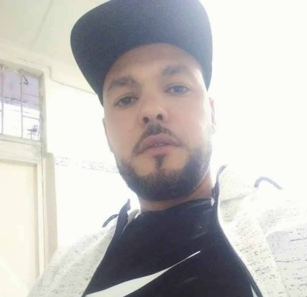 Abdou27677 dating