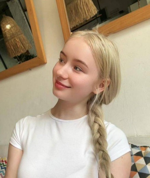 Julie68223 dating