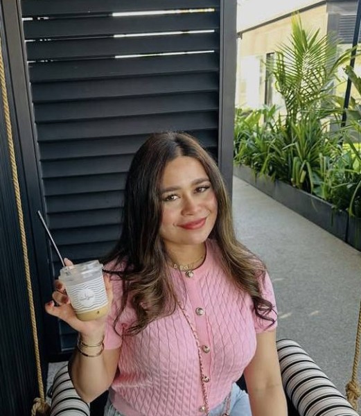 Hannah29724 dating