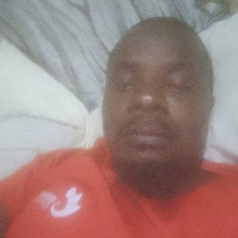 Olumide47325 dating